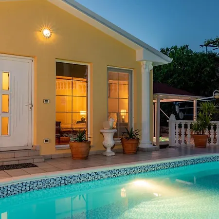 Katarina Villa